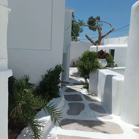 Sourmeli Garden