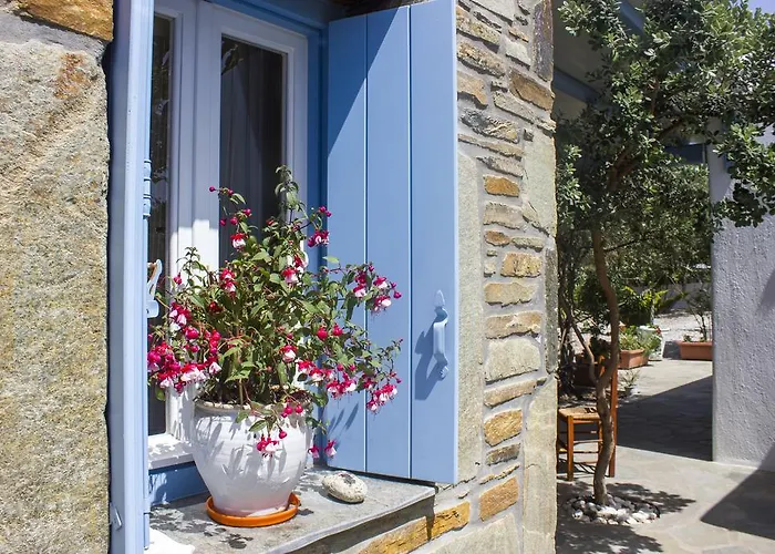 Sourmeli Garden Hotel *